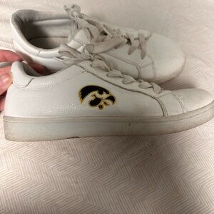 Iowa Hawkeye shoes size 8